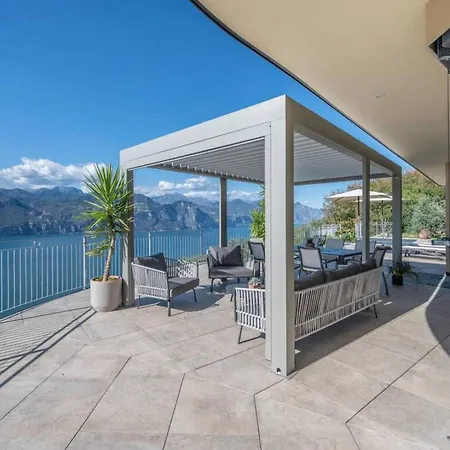 Villa 4br With Pool And Views - What'app - 0034-635-518-216 - For Reservations!